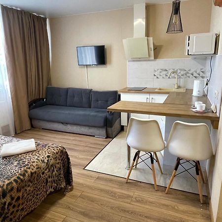 East Residence Kiev Bagian luar foto
