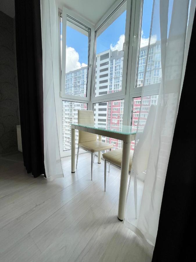 East Residence Kiev Bagian luar foto