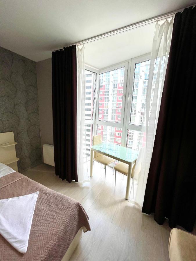 East Residence Kiev Bagian luar foto