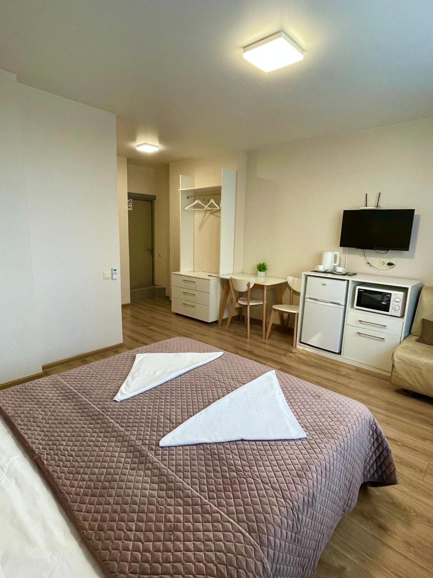 East Residence Kiev Bagian luar foto