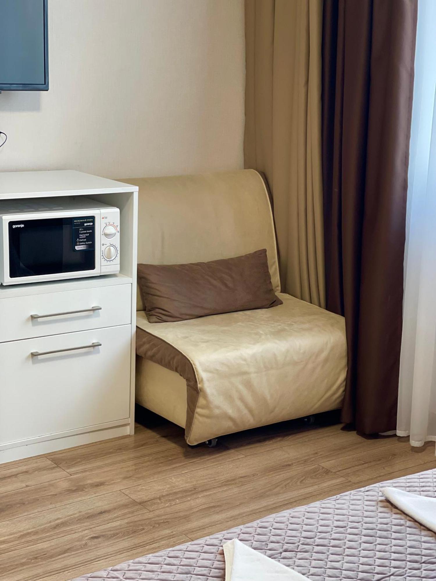 East Residence Kiev Bagian luar foto