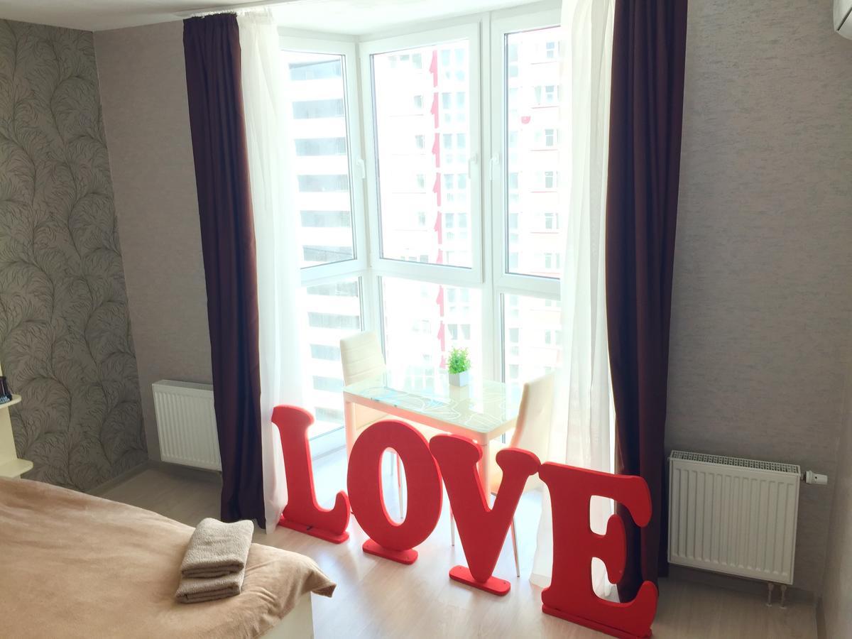 East Residence Kiev Bagian luar foto