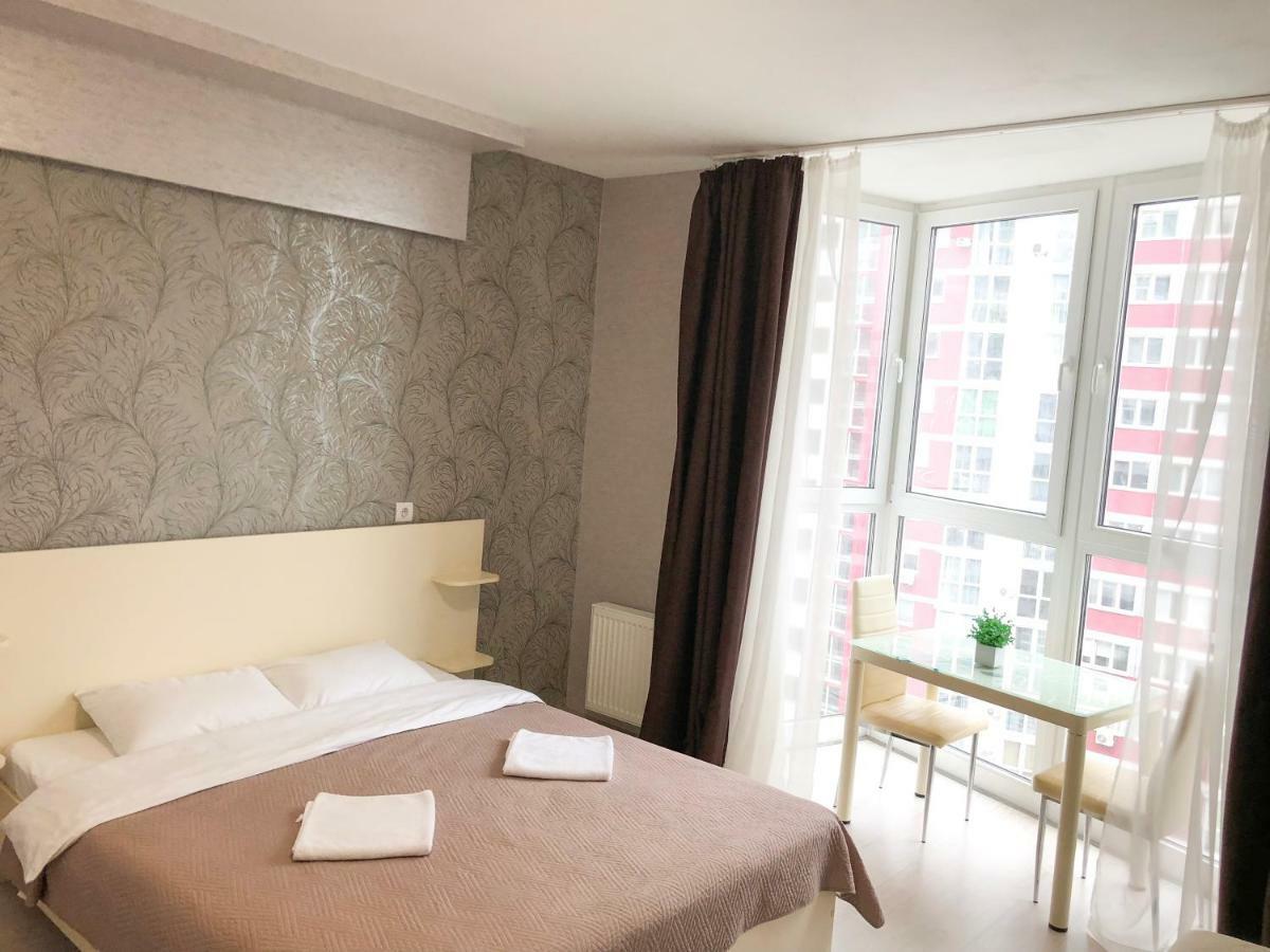 East Residence Kiev Bagian luar foto